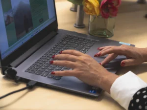 SEO Topper - online marketing bureau met alle trends en kennisartikelen, zoals seo na core updates.